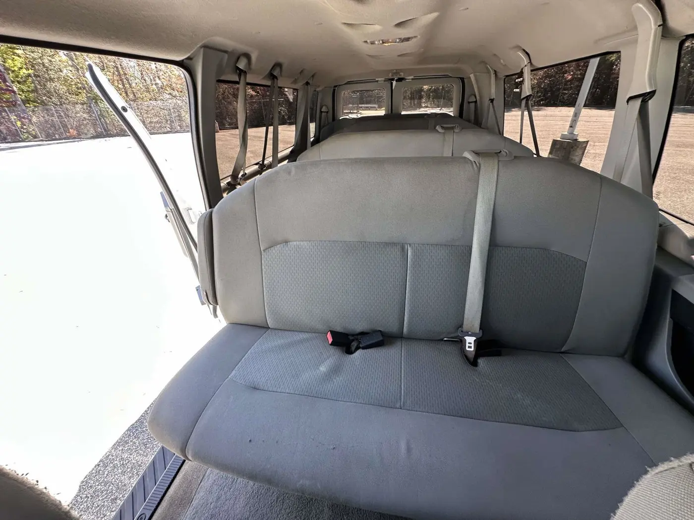 2014 Ford E-350 - $17,000