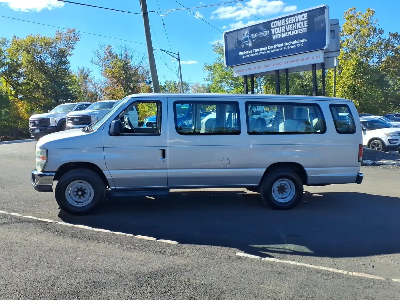 2010 Ford E-350 - $17,900