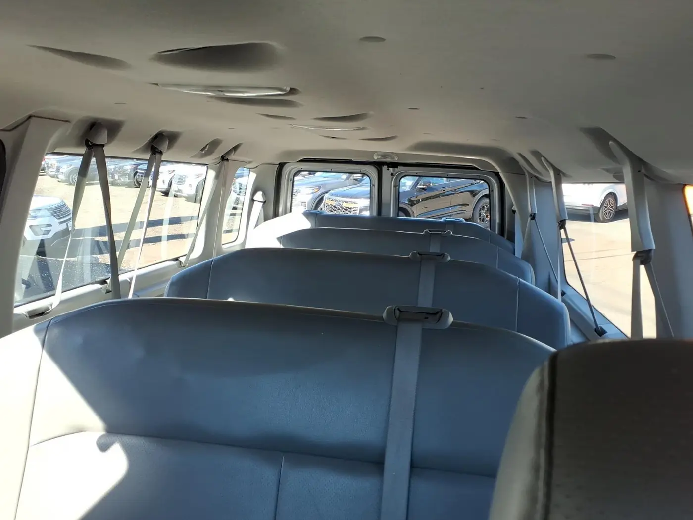 2010 Ford E-350 - $17,900