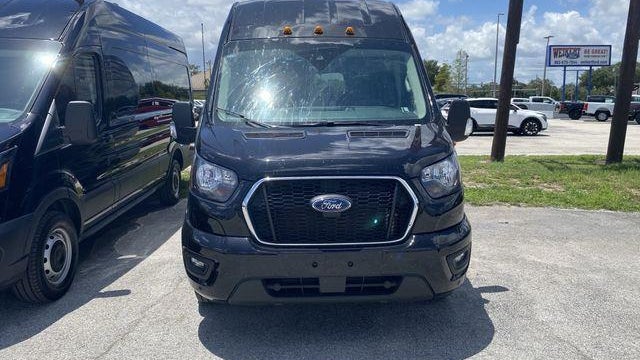 2025 Ford Transit 350 HD XL