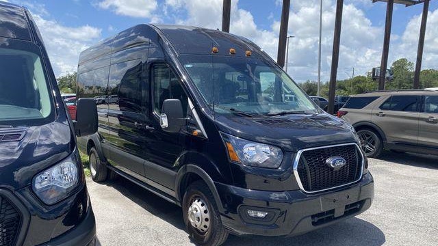 2025 Ford Transit 350 HD XL