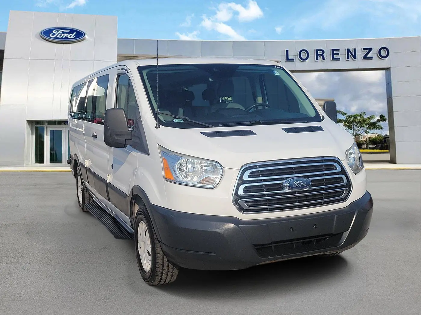 2018 Ford Transit - $17,990
