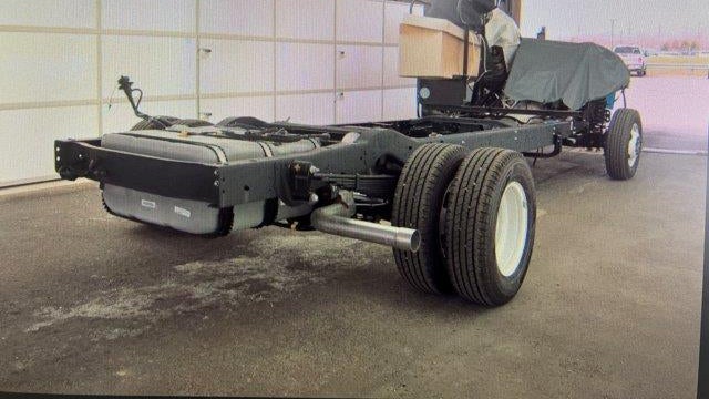 2027 Ford E-Series E-450 SD