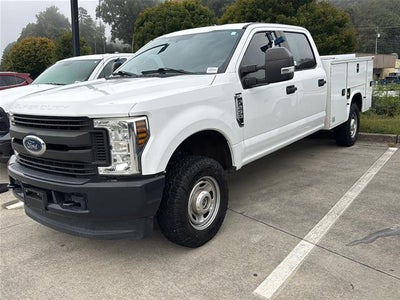 2019 Ford F-250 Super Duty 4X4 XL 4DR Crew Cab 8 FT. LB Pickup