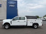 2025 F-250 Super Duty Thumbnail 2
