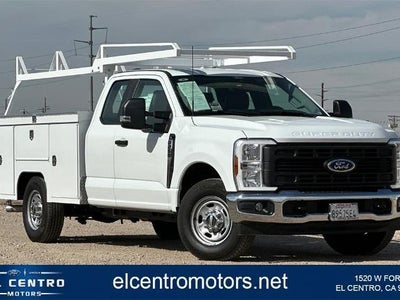 2025 Ford F-250 Super Duty 4X2 XL 4DR Supercab 8 FT. LB Pickup