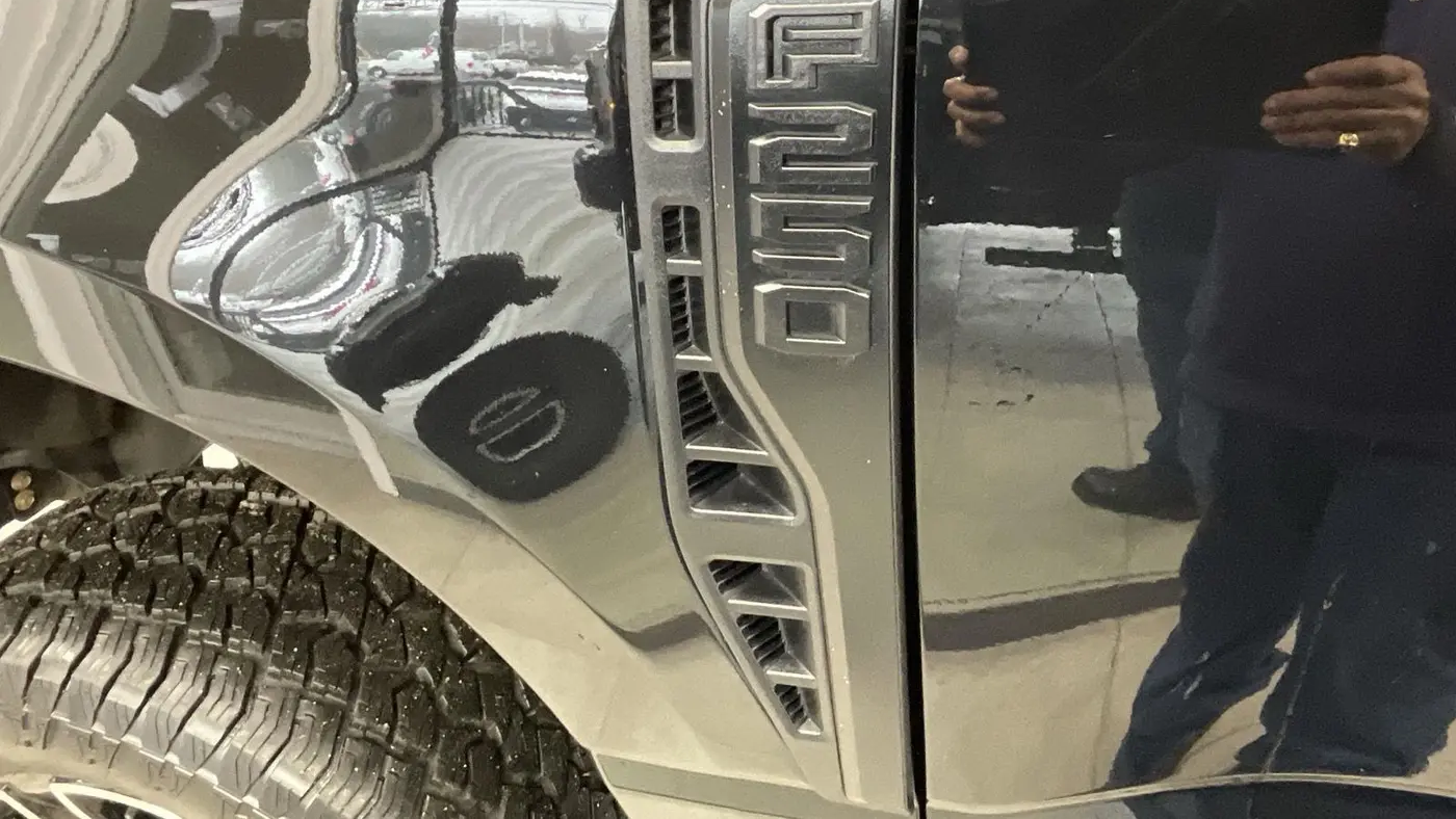 2023 Ford F-350 Super Duty Lariat