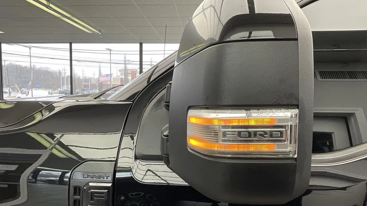 2023 Ford F-350 Super Duty Lariat