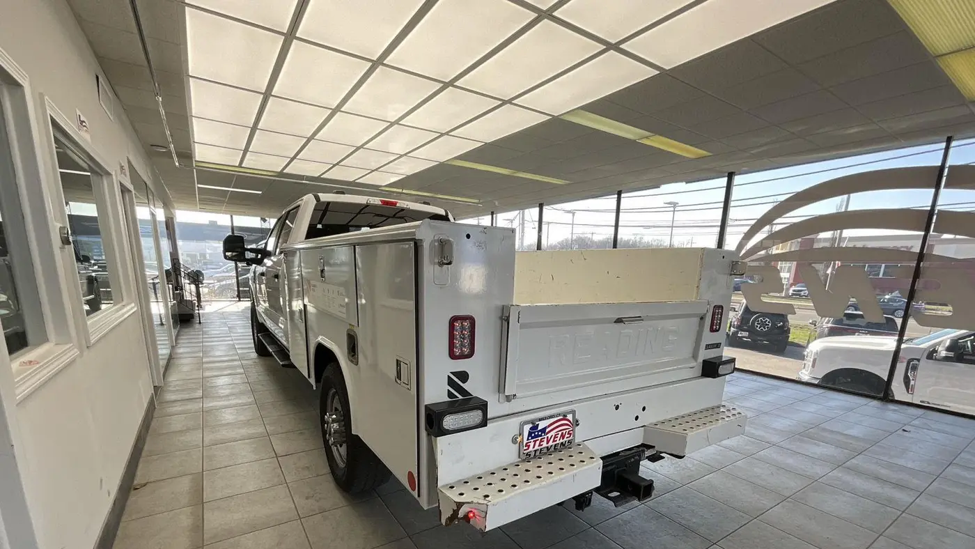 2023 Ford F-350 Super Duty Lariat