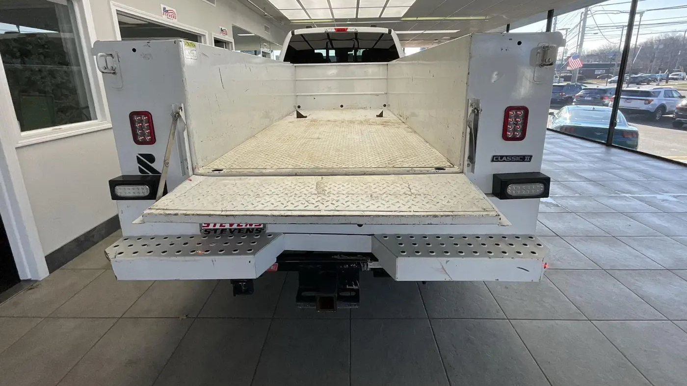 2023 Ford F-350 Super Duty Lariat