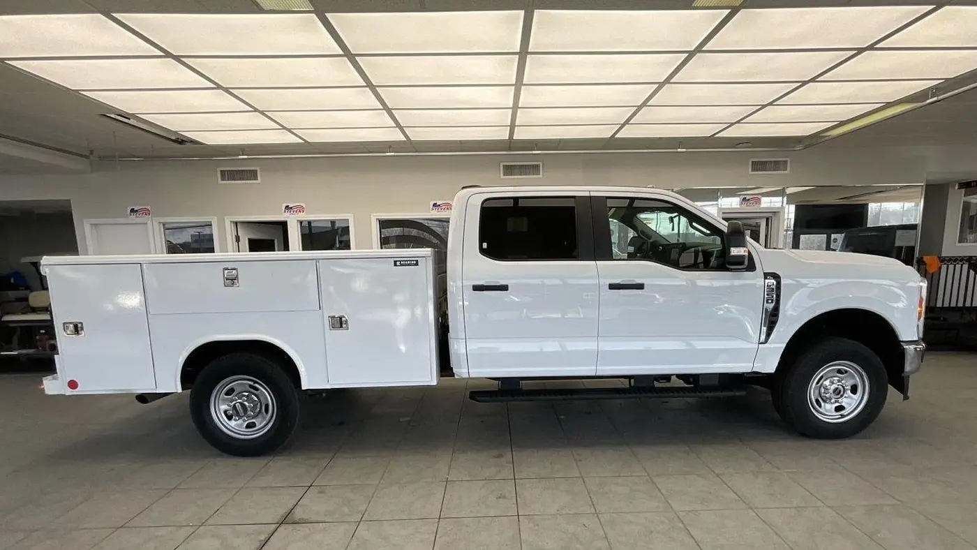 2023 Ford F-350 Super Duty Lariat