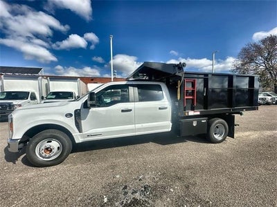 2024 Ford F-350 Super Duty 4X2 XL 4DR Crew Cab 179 In. WB DRW Chassis