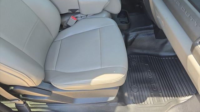 2017 Ford F-350 Super Duty XL