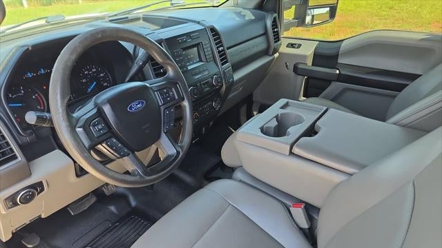 2017 Ford F-350 Super Duty XL