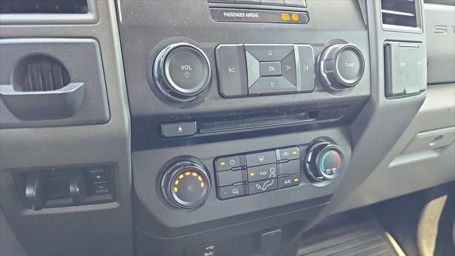 2017 Ford F-350 Super Duty XL