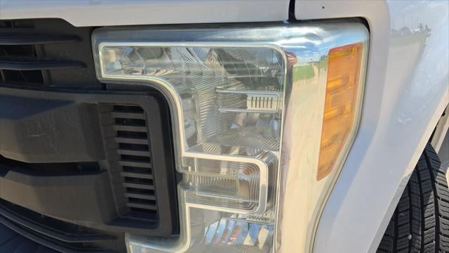 2017 Ford F-350 Super Duty XL