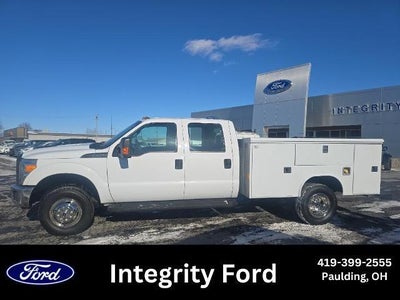 2014 Ford F-350 Super Duty 4X4 Lariat 4DR Crew Cab 176 In. WB DRW Chassis