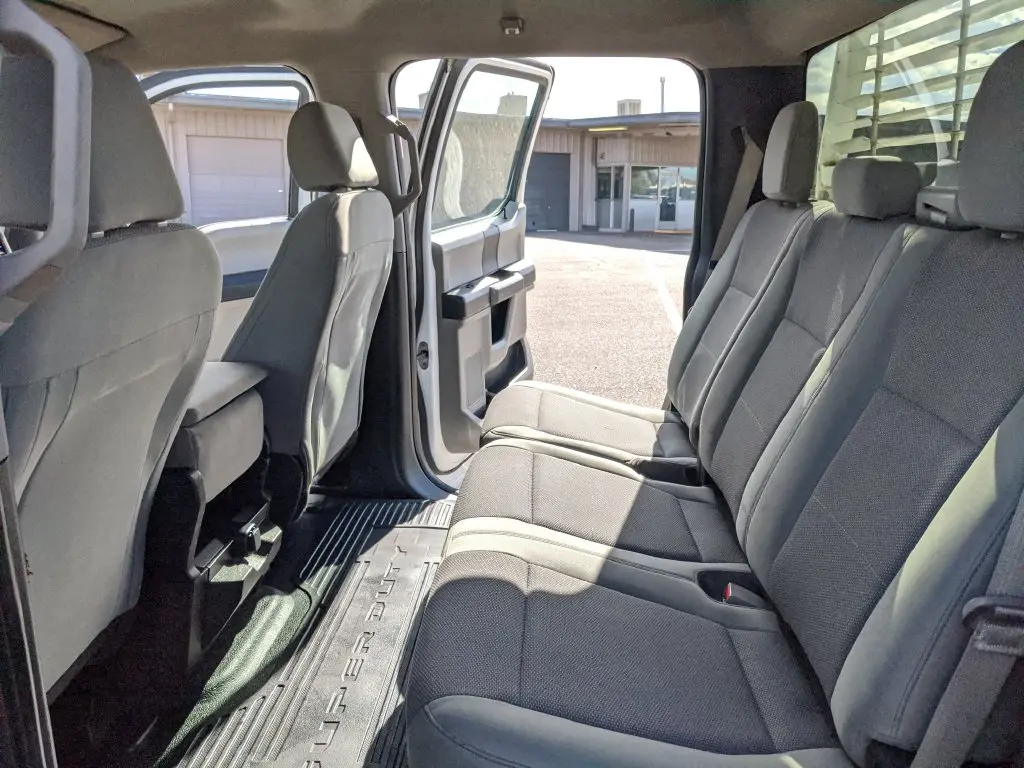 2018 Ford F-350 - $18,932