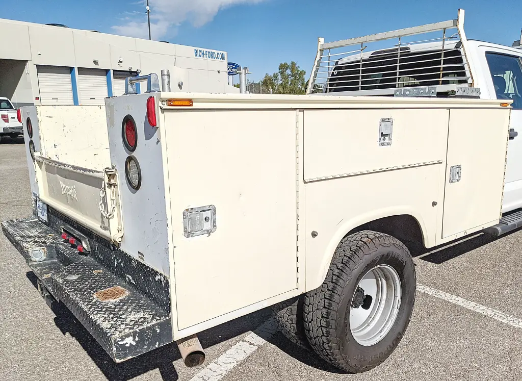2018 Ford F-350 - $18,932