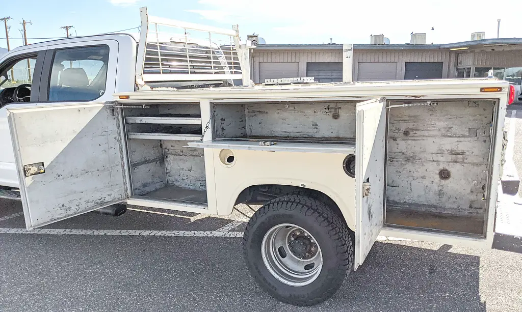 2018 Ford F-350 - $18,932