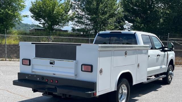2025 Ford F-350 Super Duty Lariat