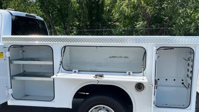 2025 Ford F-350 Super Duty Lariat