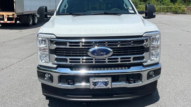 2025 Ford F-350 Super Duty Lariat
