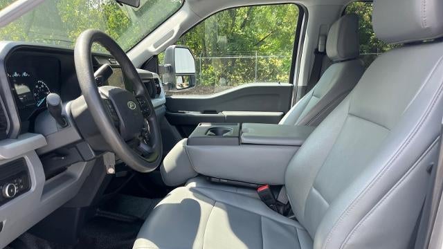 2025 Ford F-350 Super Duty Lariat