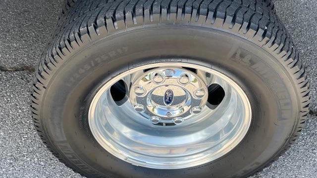 2025 Ford F-350 Super Duty Lariat