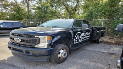 2022 Ford F-350 Super Duty 4X4 Lariat 4DR Crew Cab 179 In. WB DRW Chassis