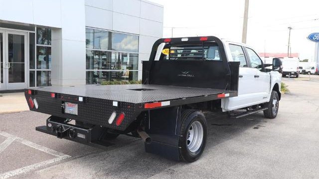 2025 Ford F-350 Super Duty Lariat