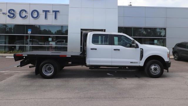 2025 Ford F-350 Super Duty Lariat