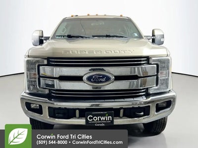 2017 Ford F-350 Super Duty 4X4 XL 4DR Crew Cab 179 In. WB DRW Chassis