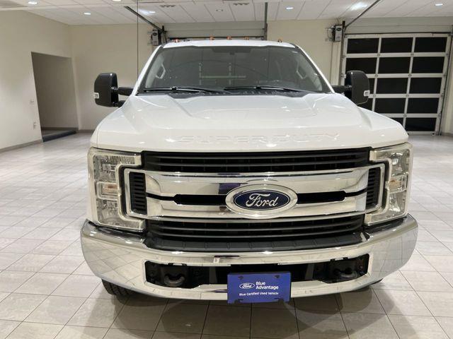2018 Ford F-350 - $30,215