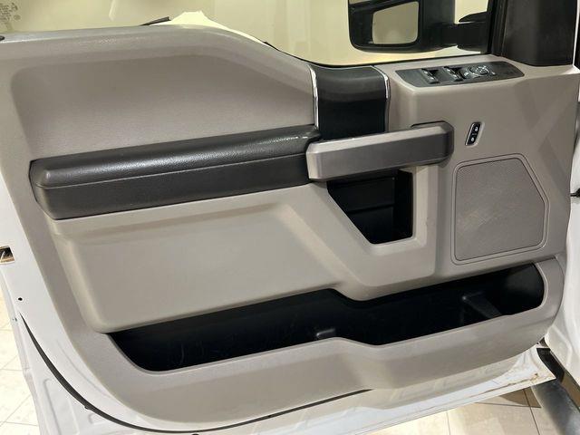 2018 Ford F-350 - $30,215