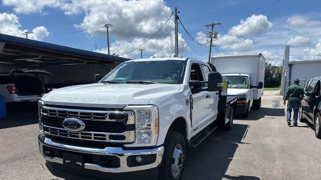 2025 Ford F-350 Super Duty Lariat