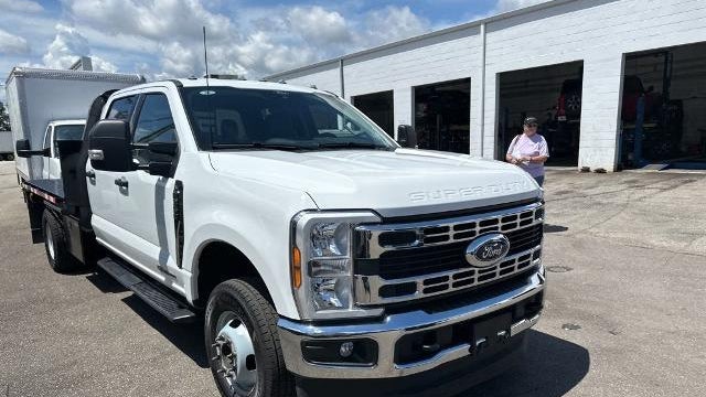 2025 Ford F-350 Super Duty Lariat