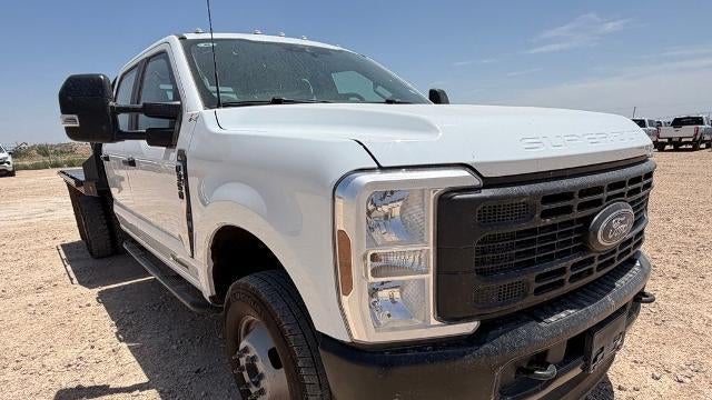2025 Ford F-350 Super Duty Lariat