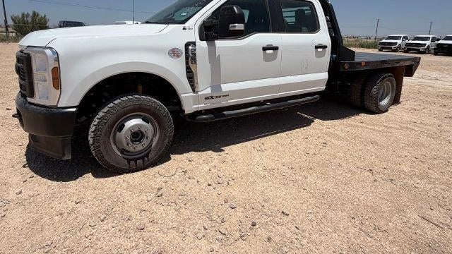 2025 Ford F-350 Super Duty Lariat
