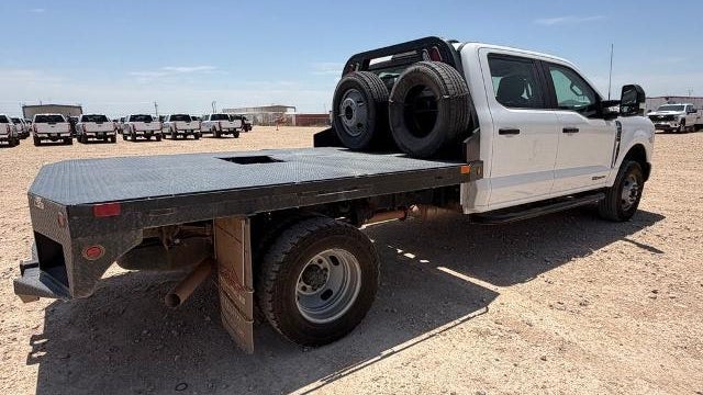 2025 Ford F-350 Super Duty Lariat