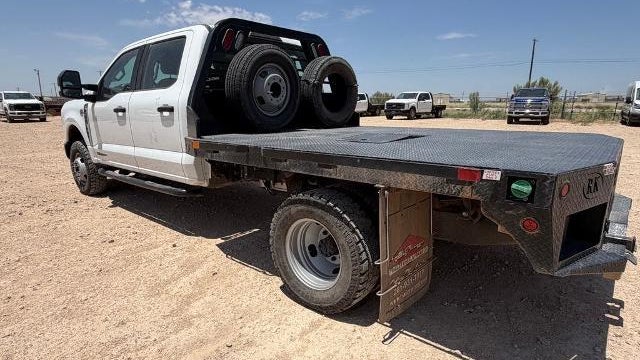 2025 Ford F-350 Super Duty Lariat