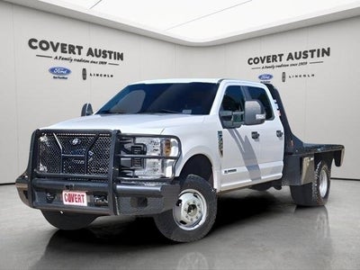 2019 Ford F-350 Super Duty 4X4 XLT 4DR Crew Cab 179 In. WB DRW Chassis