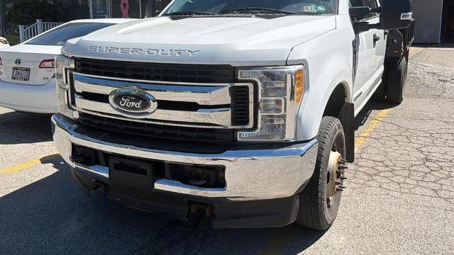 2017 Ford F-350 Super Duty XL