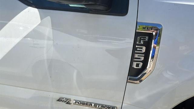 2017 Ford F-350 Super Duty XL