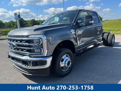 Photo of a 2025 Ford F-350 Super Duty 4X4 XLT 4DR Crew Cab 179 In. WB DRW Chassis for sale