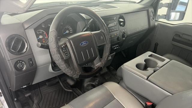 2011 Ford F-350 Super Duty XL