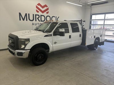 2011 Ford F-350 Super Duty 4X4 XL 4DR Crew Cab 176 In. WB DRW Chassis