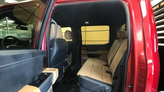 2024 Ford F-350 Super Duty Lariat