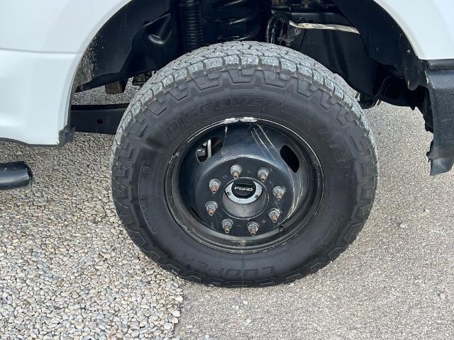 2020 Ford F-350 - $36,300