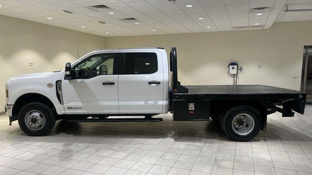 2025 Ford F-350 Super Duty Lariat